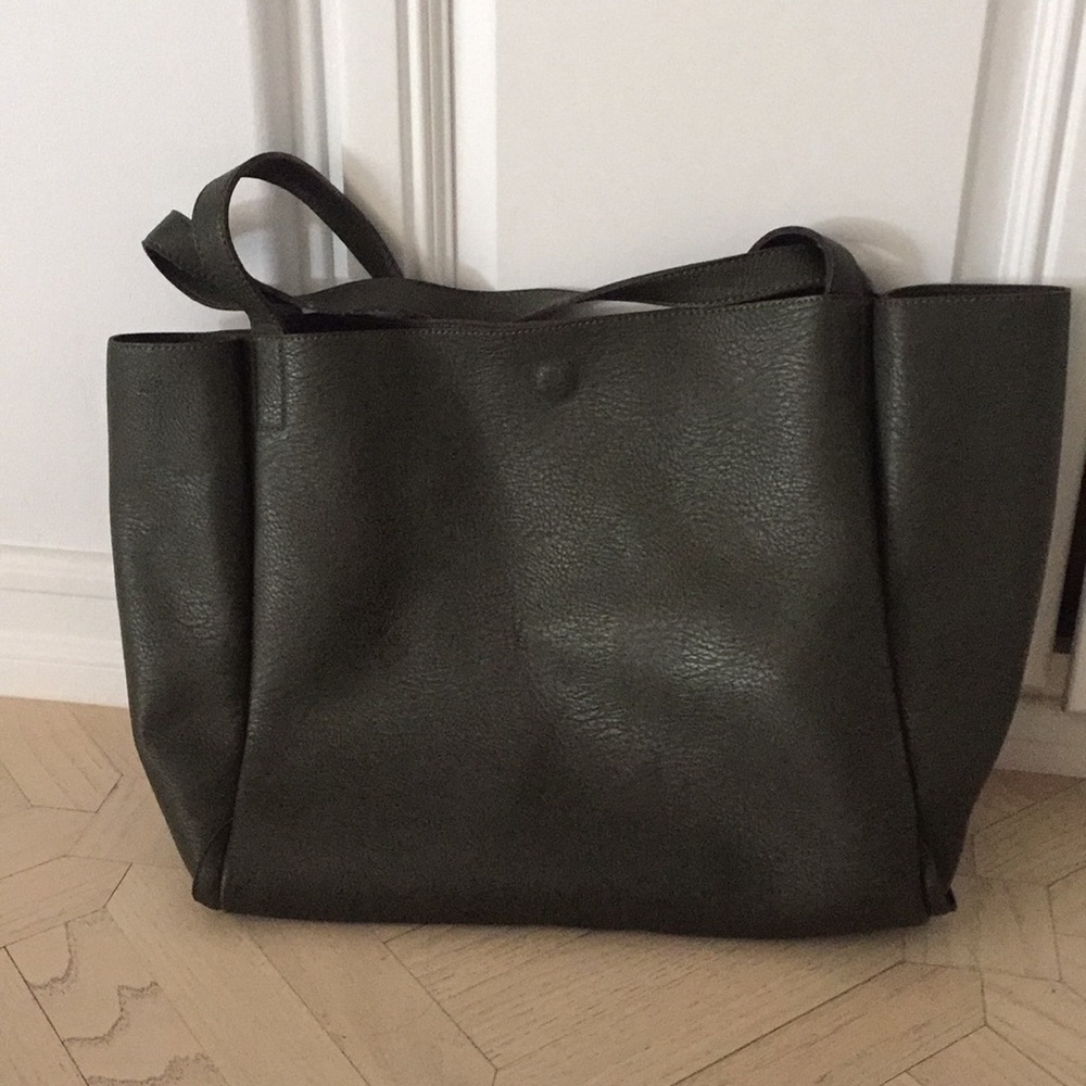 Urban Outfitters tote bag